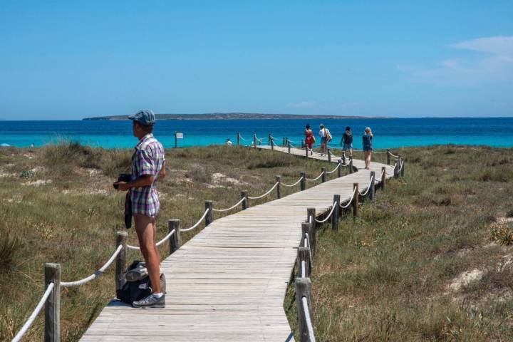 Miradores Formentera: Pasarela de madera de Ses Illetes