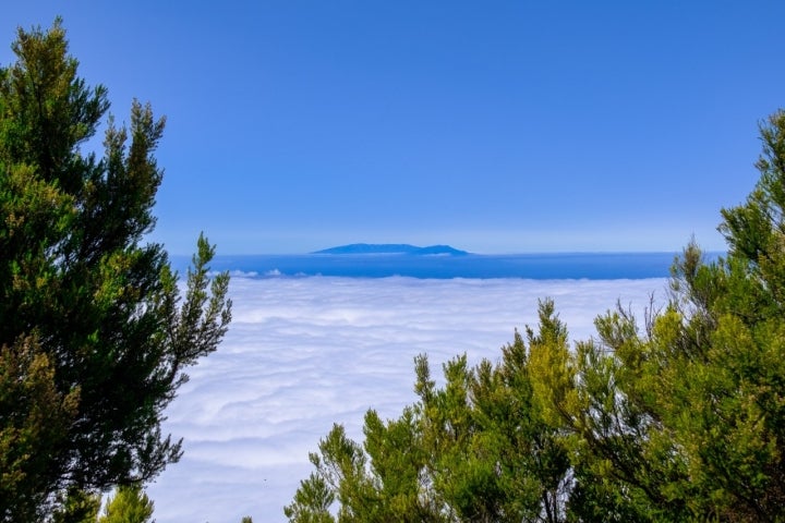 Desde Malpaso se pueden ver otras islas, como en esta imagen.