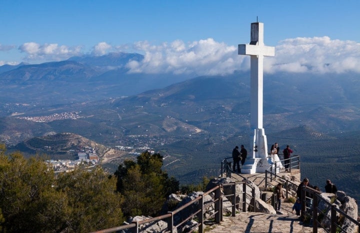 Dice la leyenda que el origen de la cruz se debe a Fernando el Santo. Foto: Iakov Filimonov. Shutterstock.com