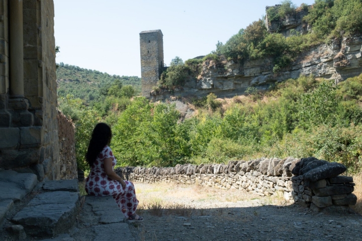 Vista de la Torre de la Cárcel desde la entrada a la ermita de San Juan.