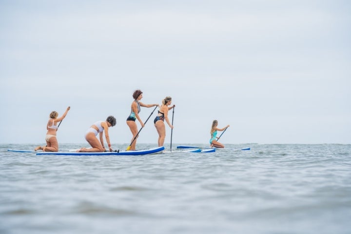 Paddle Surf Isla Canela grupo SUP en mar