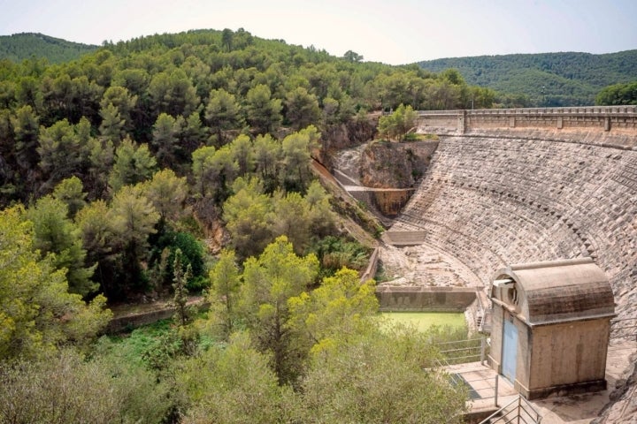 Pantano de Foix (Barcelona): presa