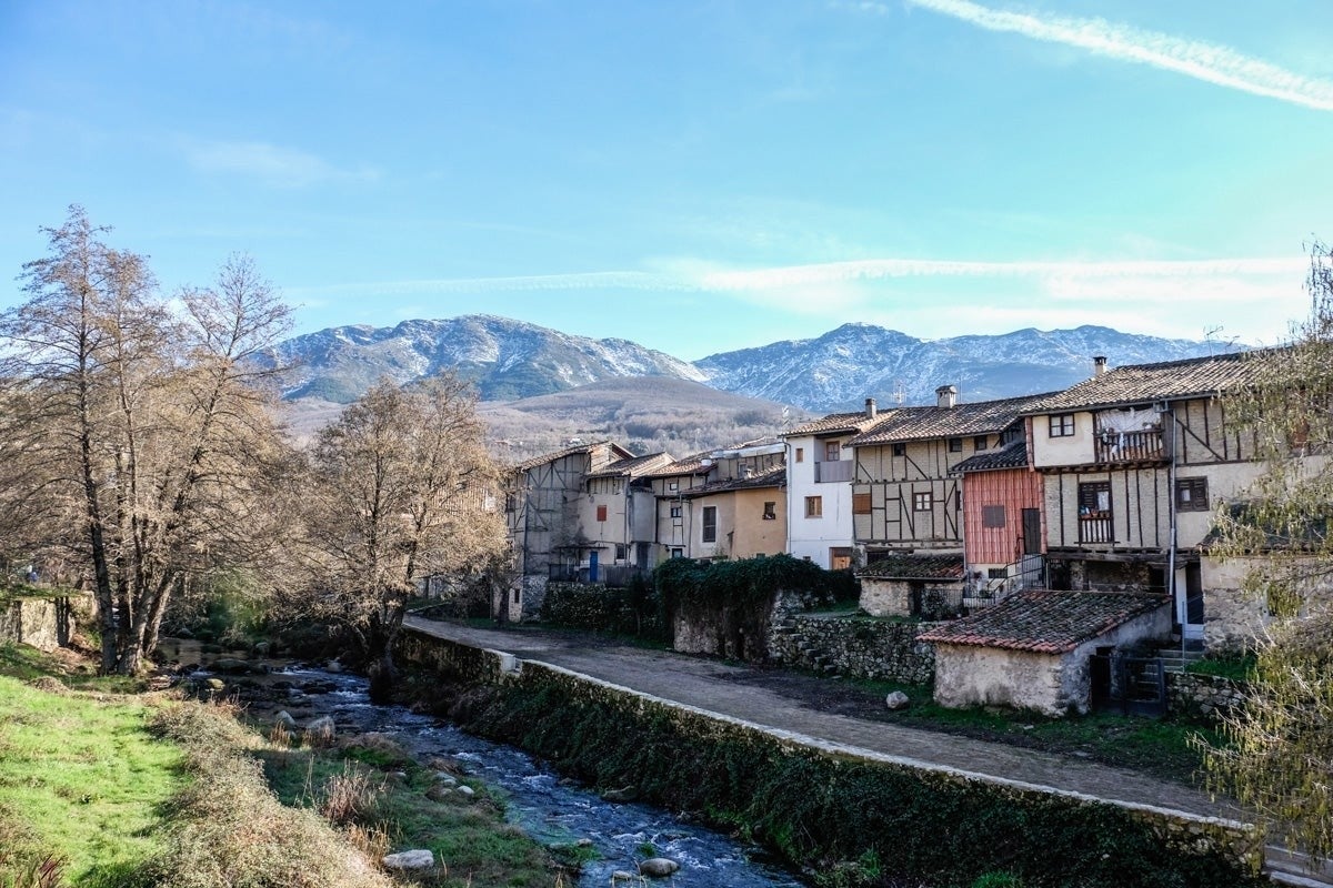 Estampa típica de Hervás a orillas del río Ambroz.