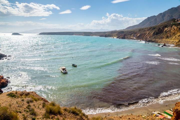 Playa de Bolnuevo, en Mazarrón. Foto: Shutterstock.