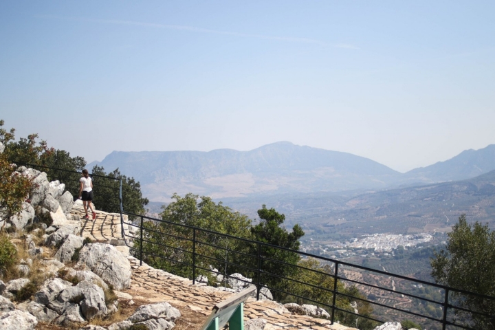 Vista de El Burgo desde el Mirador del Guarda Forestal.