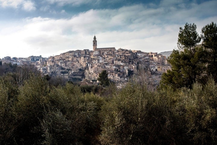 El otoño le sienta muy bien a este pueblo medieval.