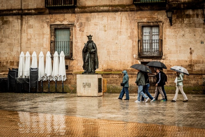 Escultura Diego Láinez