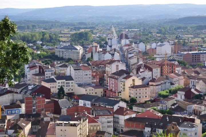 Merece la pena contemplar Monforte desde las alturas. Foto: Sonia Pereda