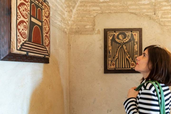 Los 'socarrats', cerámica tradicional de Paterna, también tienen su hueco en la visita.