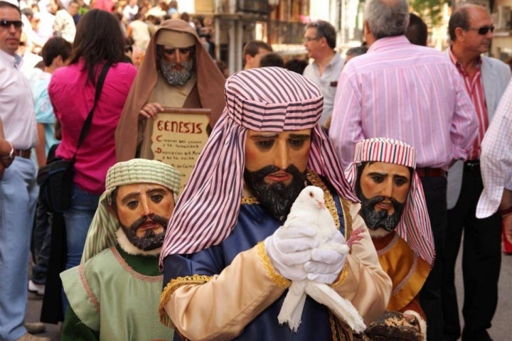 La Semana Santa Chiquita de Puente Genil. Foto: Caminos de Pasión.