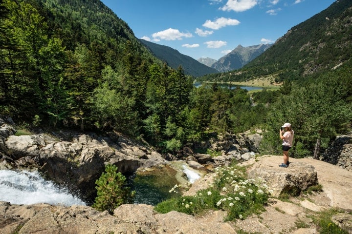 Vista del Estany de la Llebreta desde la Cascada Sant Esperit.