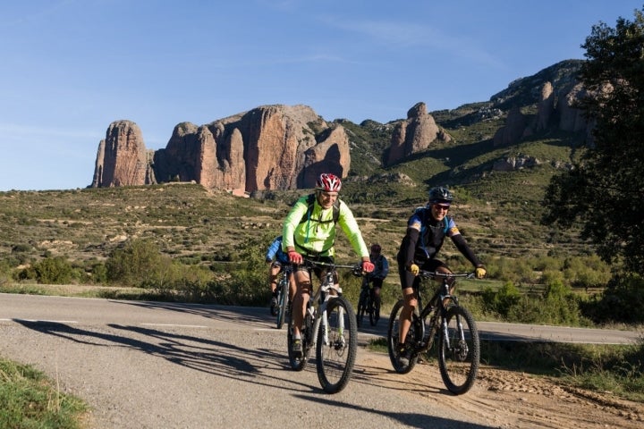 Ciclismo mallos Riglos