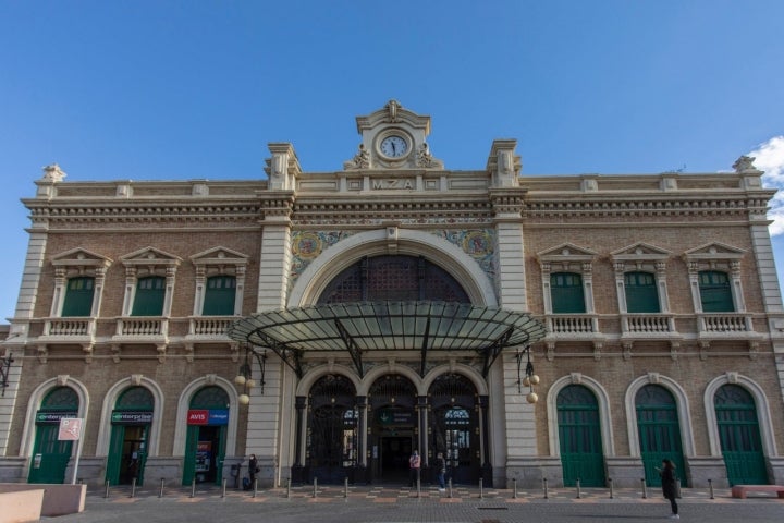 La estación, un broche perfecto para este paseo modernista.