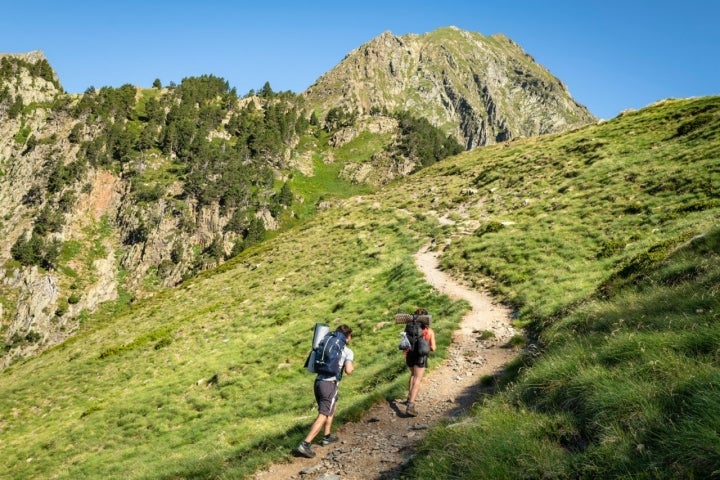 Senderistas en el Valle de Cardós