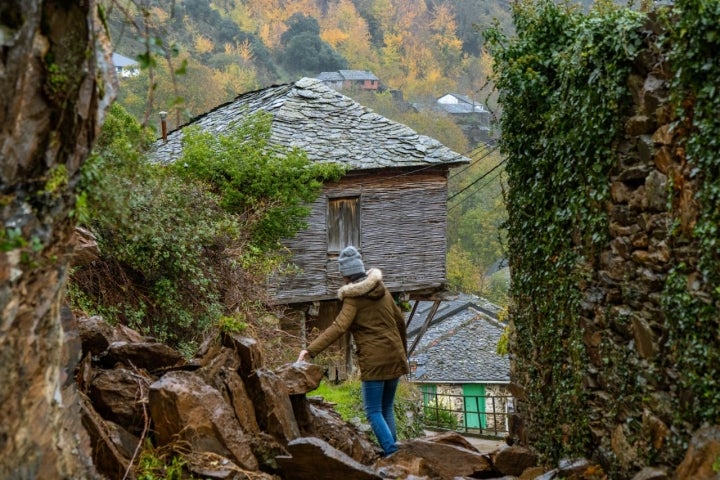 Callejeando por Llamas de Cabrera.