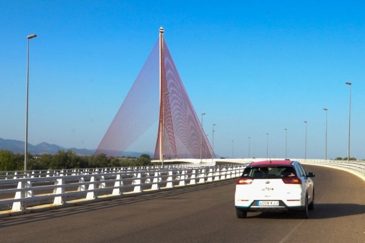 Ruta por Talavera de la Reina con Wible: puente atirantado de Castilla-La Mancha