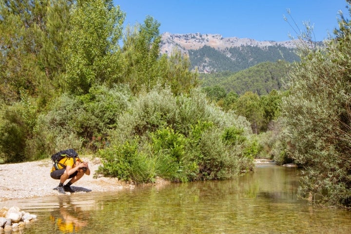 Ruta acuática en las pozas del río Tus | Guía Repsol