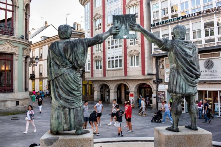 monumento romanos lugo