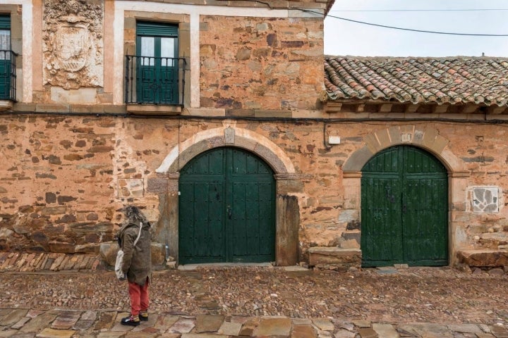 Las pocas casas blasonadas muestran el poder económico de los arrieros.