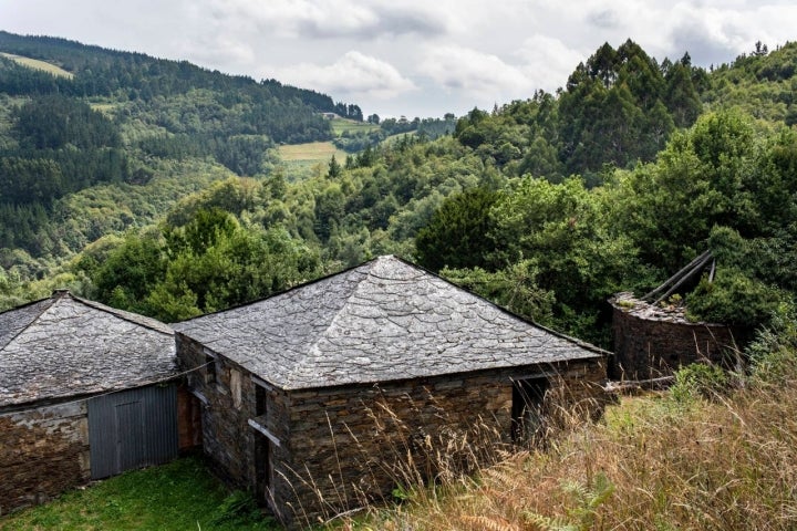 Verde y pizarra, siempre Asturias.