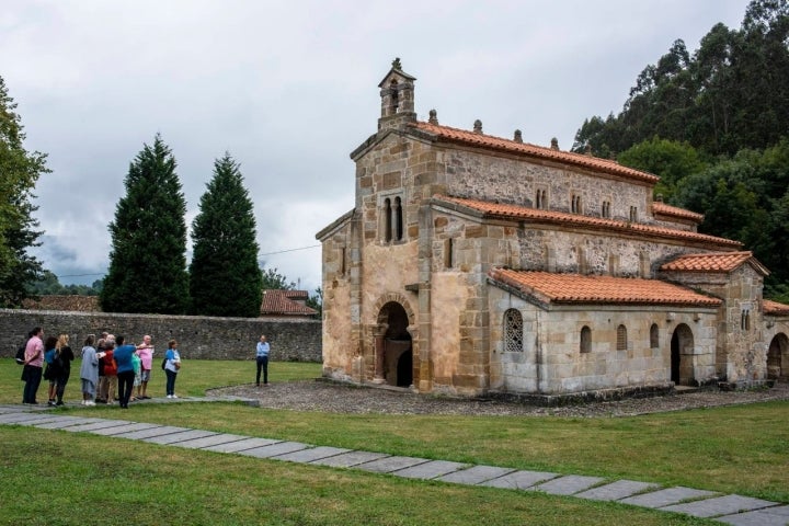 iglesia san salvador valdedios villaviciosa camino primitivo