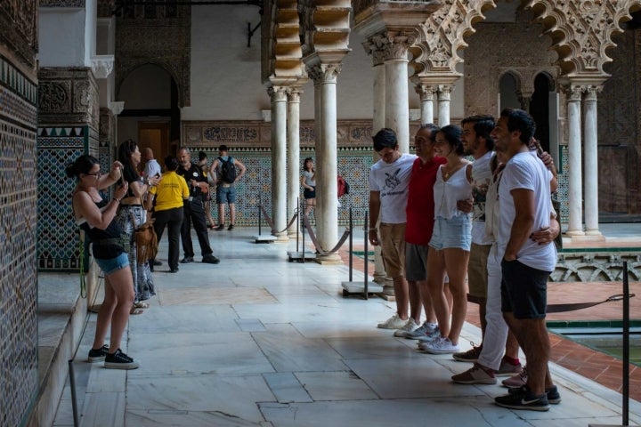 El patio de las Doncellas, previa al Salón de Embajadores, en el Alcázar de Sevilla.