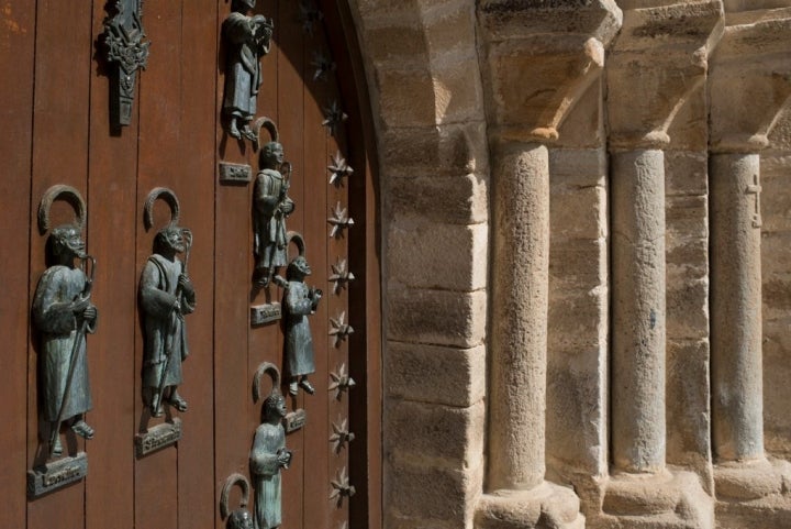 Puerta del Perdón. Rezar el padre nuestro y el credo 15 días antes y después de cruzarla conceden la Indulgencia Plenaria.