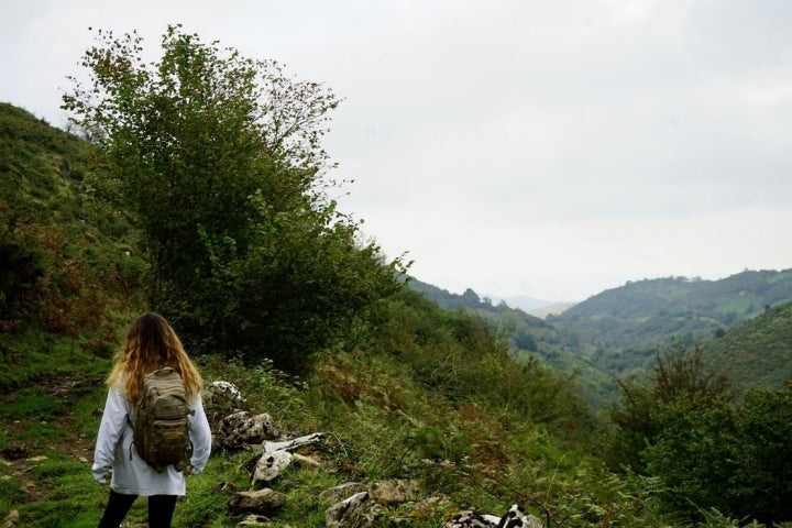 Los astures marcaron esta senda en lo alto de las serranía.