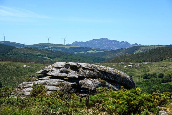 Los gigantes usaban como mesa esta piedra, según las leyendas.