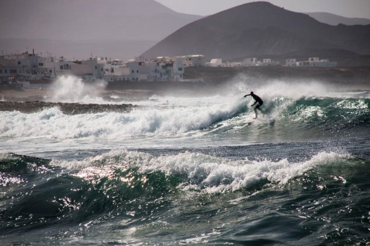 ¡Ojo! Las olas de La Santa ya no son para principiantes.