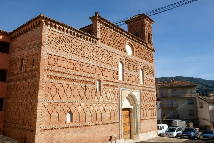 La iglesia de la Virgen de Tobed una joya mudéjar declarada Patrimonio Mundial.