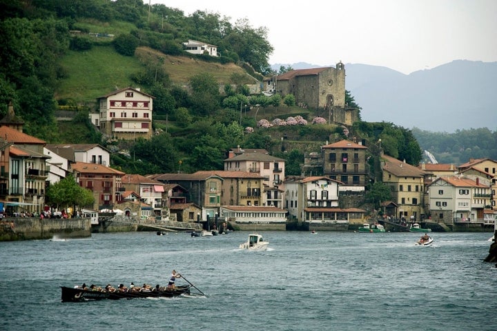 vista pasajes san juan margen opuesta