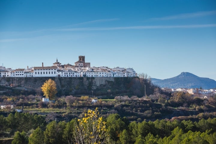 Además de la carga histórica y artística, Priego se ubica en un enclave natural que no deja indiferente.