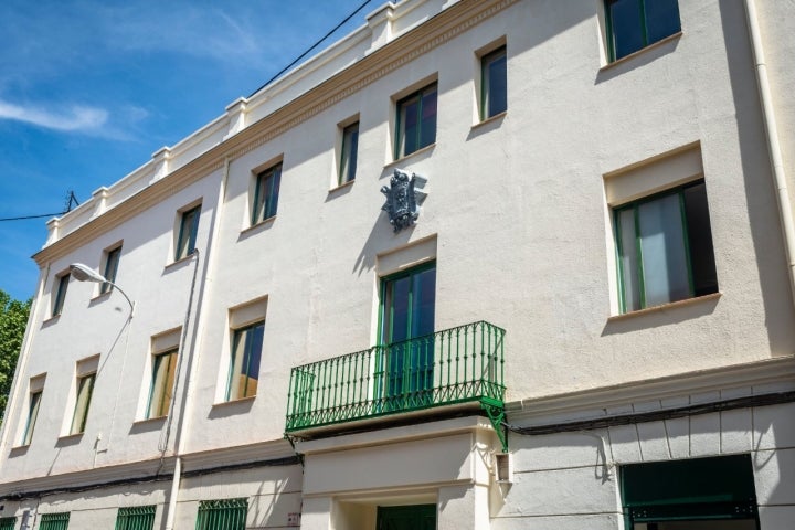 Fachada de la Biblioteca Municipal de Vallecas (Madrid)