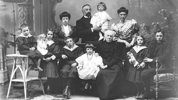 Miguel de Unamuno y su familia en Salamanca. Foto: Casa Museo Unamuno de la Universidad de Salamanca