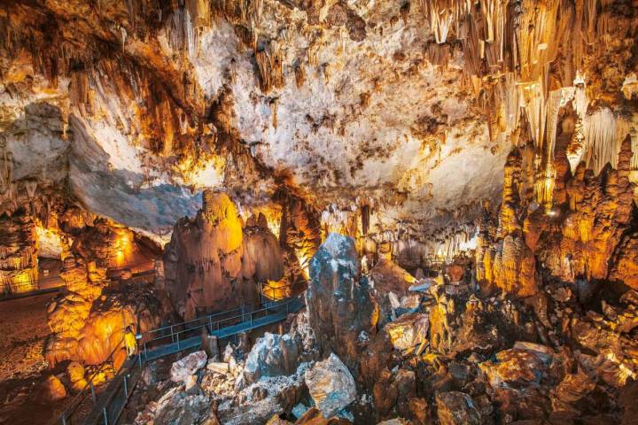 Cueva de Pozalagua bóveda