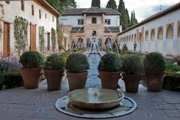 pabellon sur generalife alhambra granada