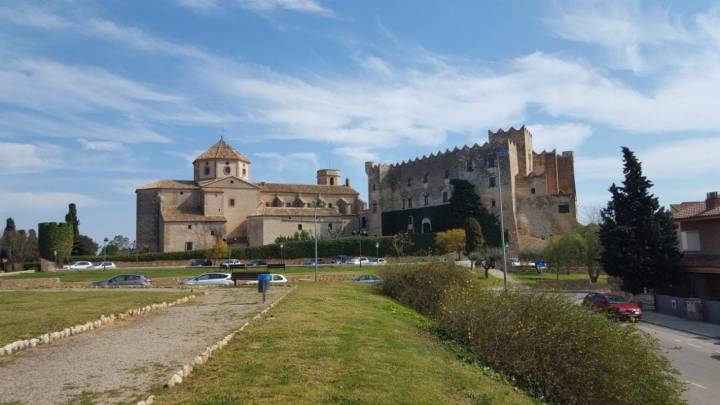 Tarragona: Altafulla (iglesia San Martin y castillo)