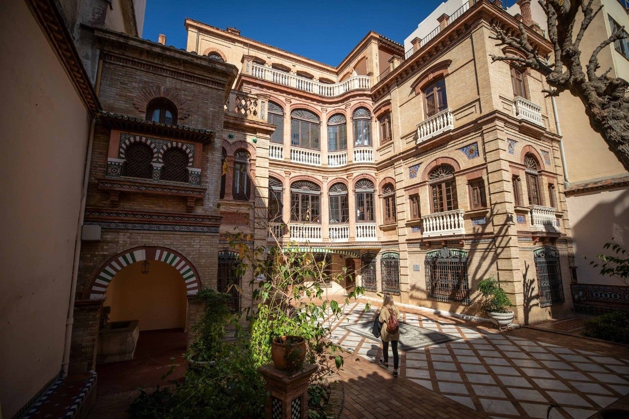 Aprender en la Universidad de Granada con solo un paseo