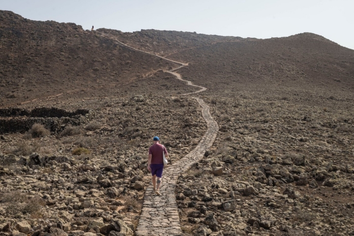 Camino del volcán Calderón Hondo (Fuerteventura).