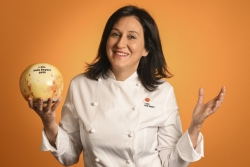 Dulce Martínez, con el Sol recibido por primera vez en 2022