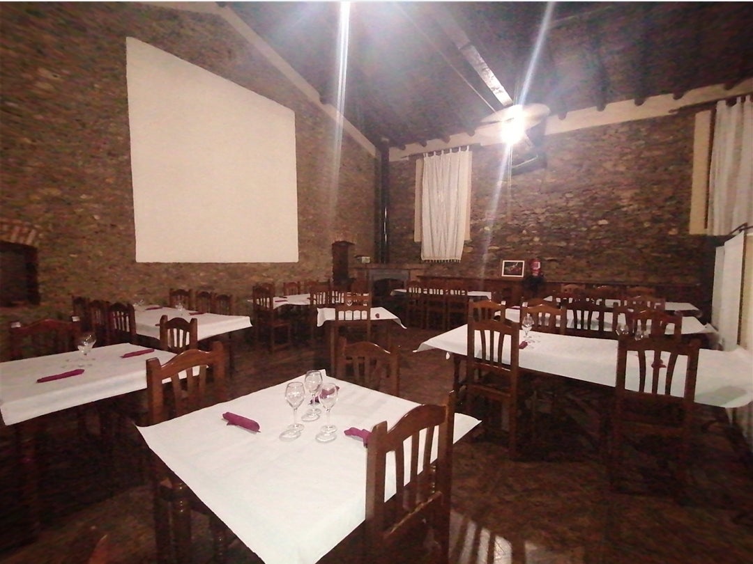 Restaurante Doña Tomasa en Cabañas del Castillo | Guía Repsol