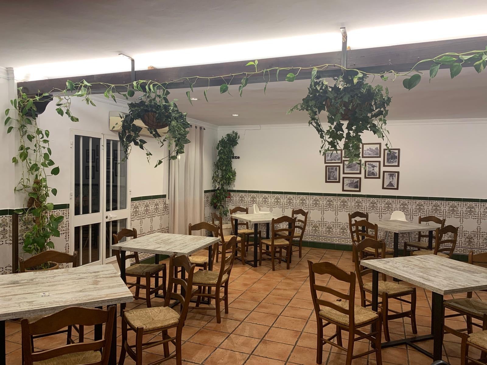 Interior elegante del Mirabueno