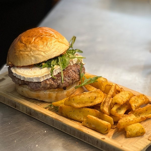 Singular Burger & Beer