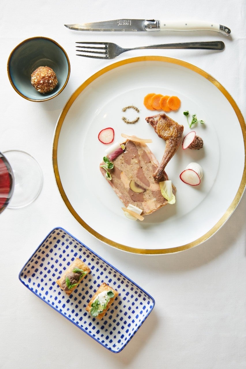 Olivos Comida y Vinos