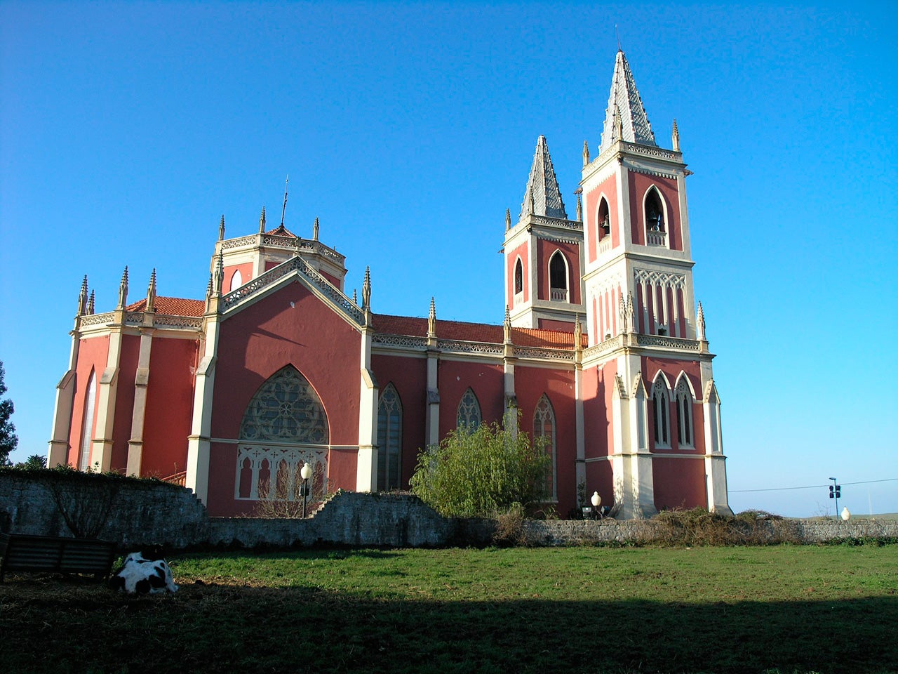 Foto de Iglesia de Santa María de Oreña en Alfoz de Lloredo, Cantabria