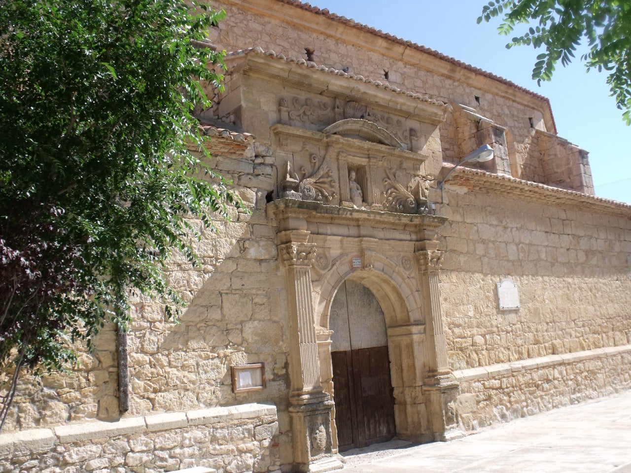 Torralba de los Sisones (Teruel) Planes e información turística