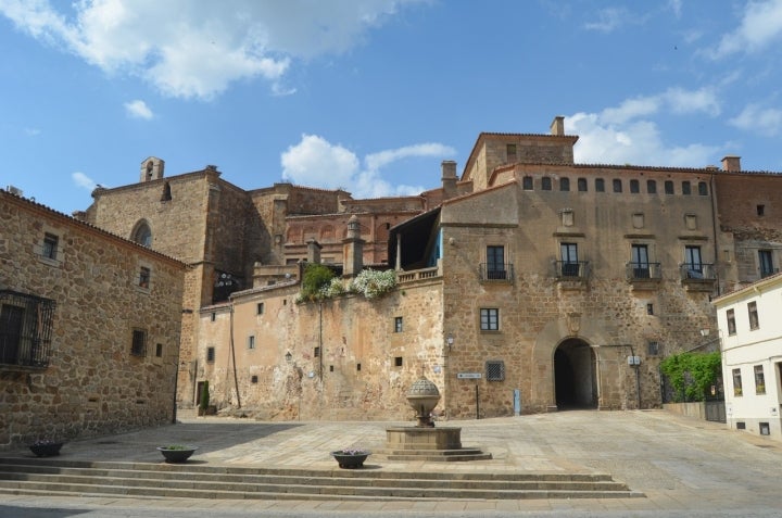 Plaza de San Nicolás, con el Palacio de los Marqueses de Mirabel. Foto: Pedro Nuno Caetano via Visualhunt / CC BY