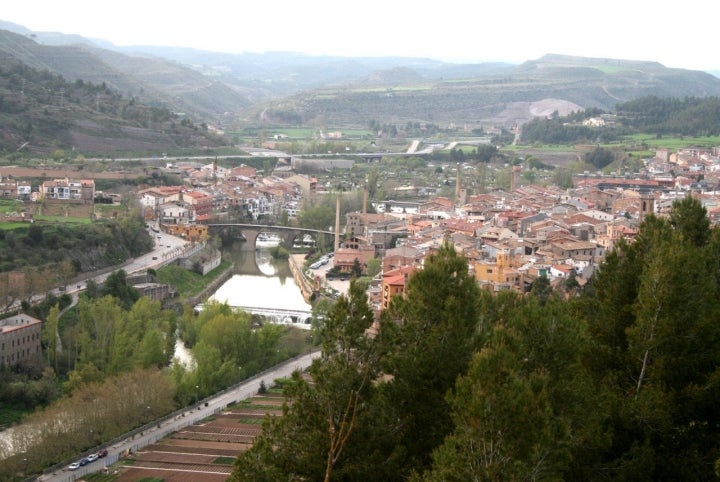 Sallent desde el castillo. Foto: Joan vía Wikipedia