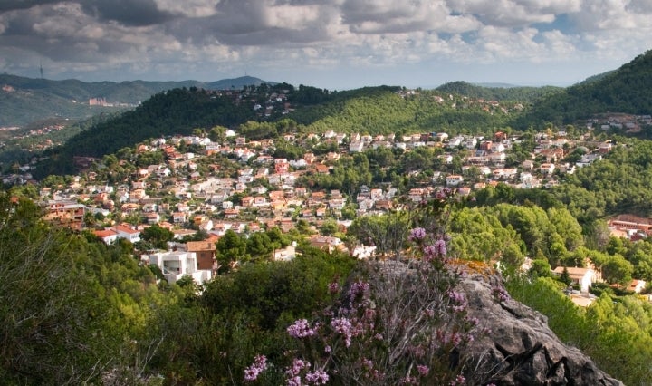 La belleza de su entorno y los hitos arquitectónicos, grandes valores de Vallirana. Fotografía: Natura Local.